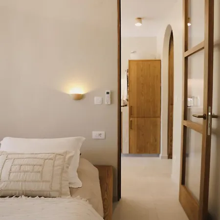 Casa Casolare By The Vakantiehuis