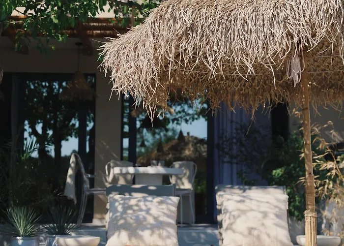 Casa Casolare By The Holiday home