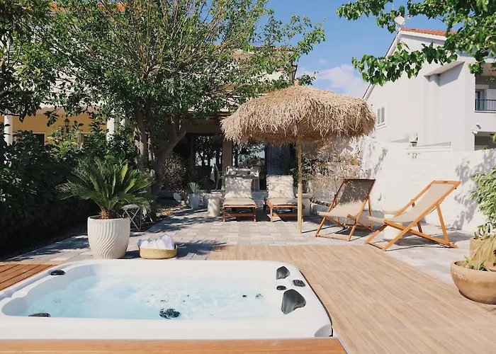 Casa Casolare By The